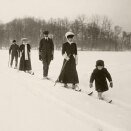 King Haakon, Queen Maud and Crown Prince Olav skiing at Bygdø Royal Farm, 1907 (Photo: A.B. Wilse, The Royal Court Photo Archives)